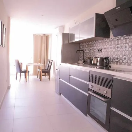 Center, New In Old Townby Houselogy * Marbella